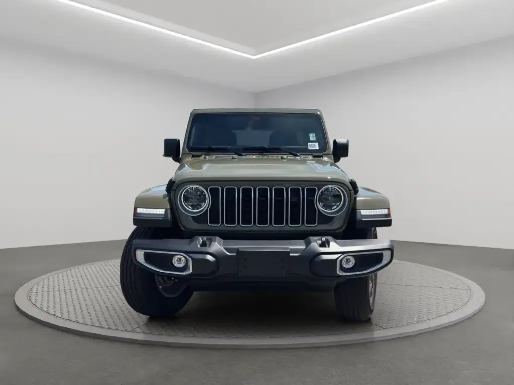 Jeep Wrangler 2026 photo 2