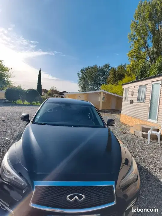 Infiniti Q50 2015 photo 2