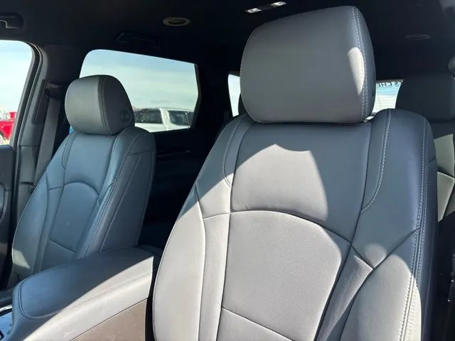 Buick Enclave 2024 photo 5