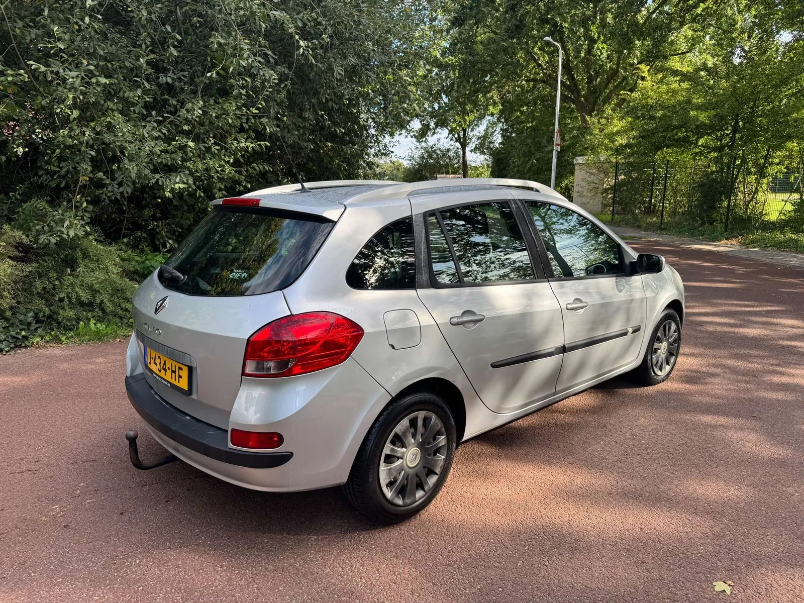 Renault Clio Estate 2008 photo 4