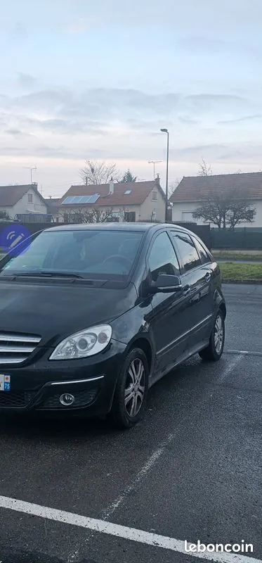 Mercedes-Benz B-Class 2008 photo 2