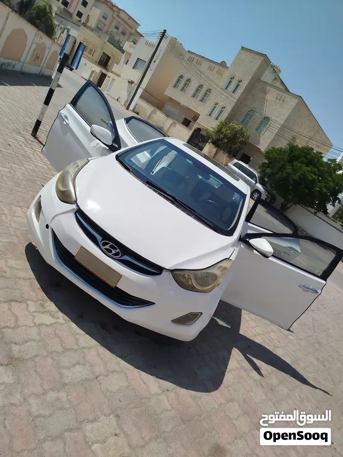 Hyundai Elantra 2015 photo 5