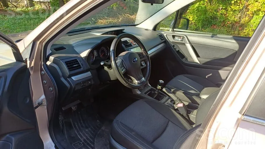 Subaru Forester 2013 photo 5