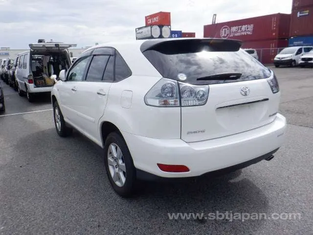 Toyota Harrier 2008 photo 3