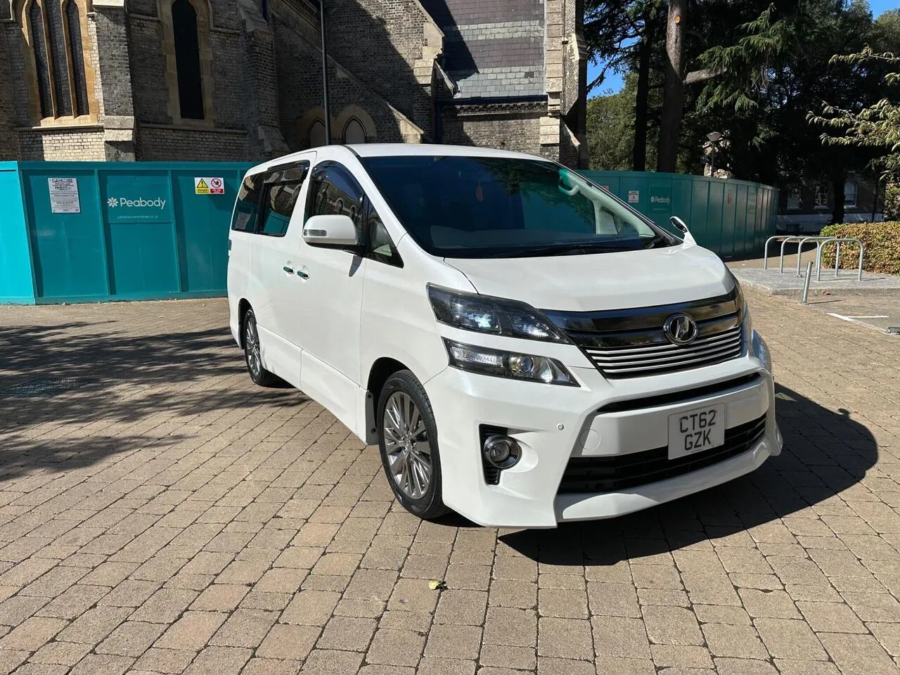 Toyota Vellfire 2023 photo 5