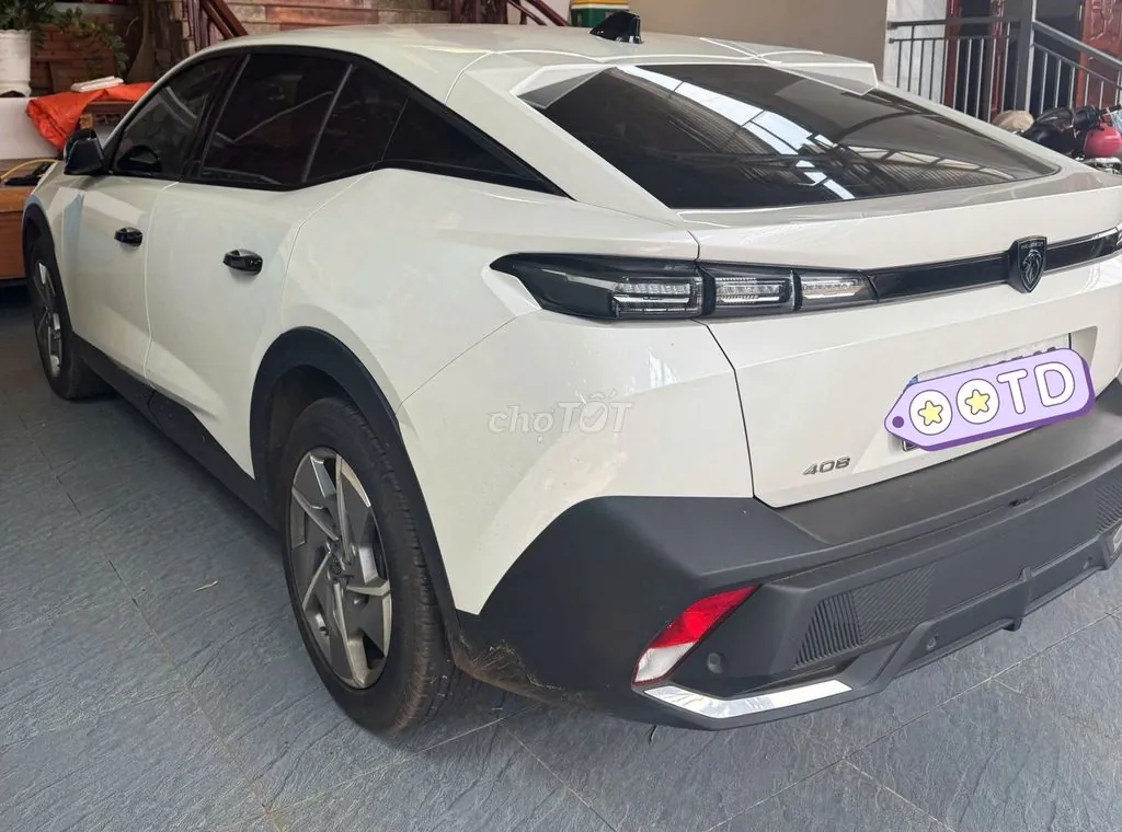 Peugeot 408 2025 photo 2