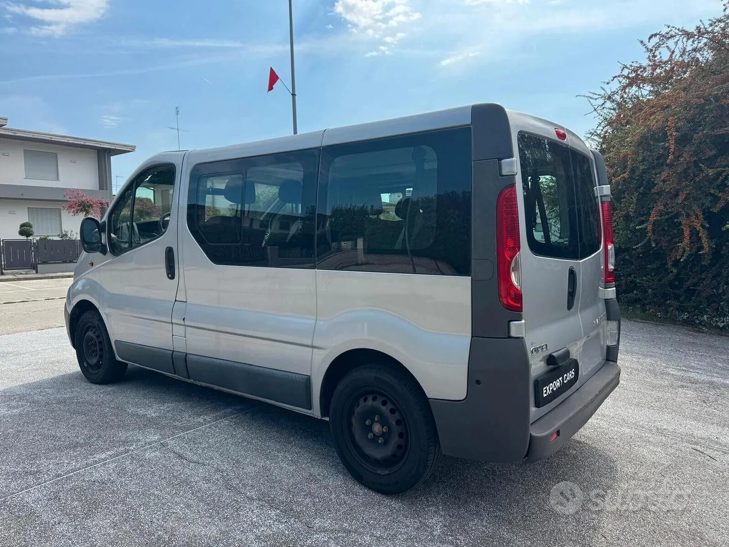 Opel Vivaro 2006 photo 4