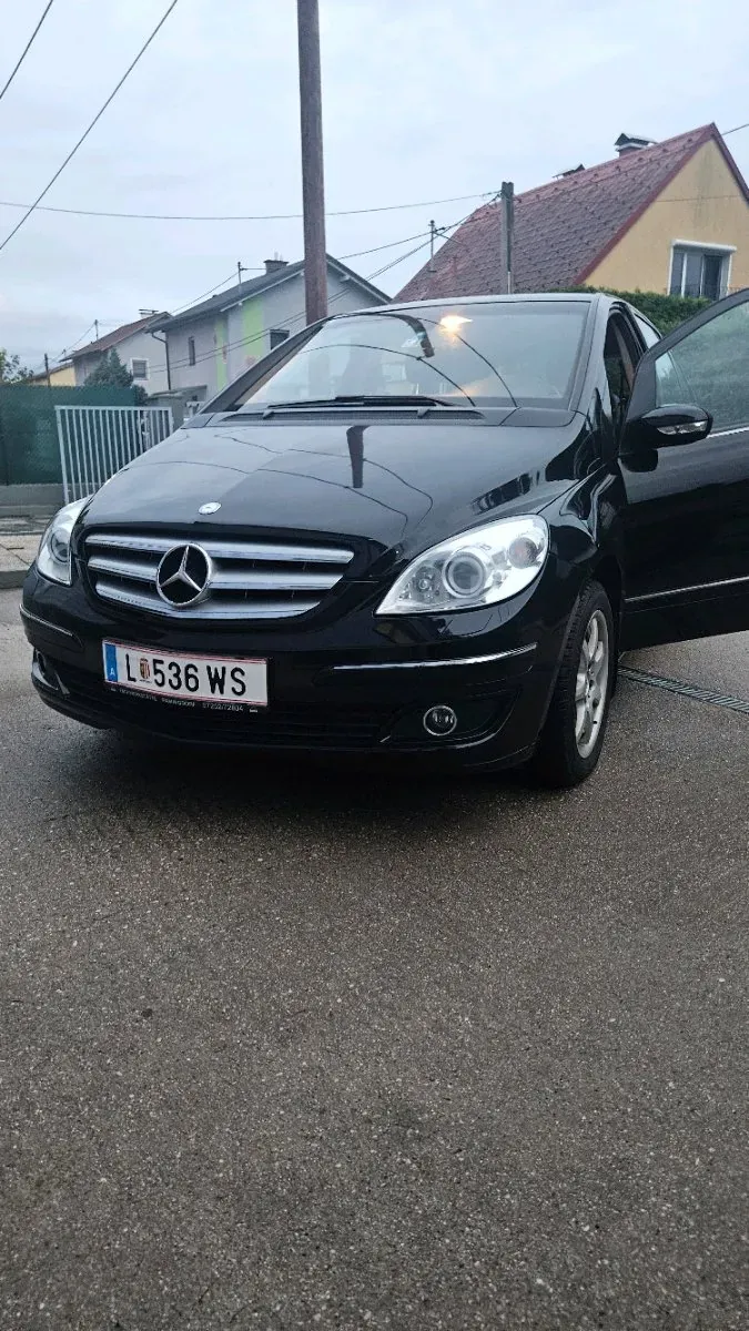 Mercedes-Benz B-Class