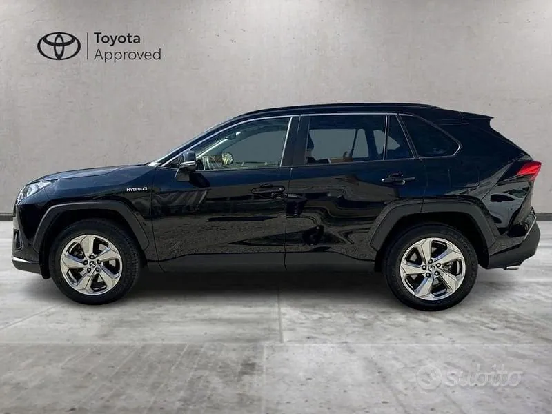 Toyota Rav4 2021 photo 3