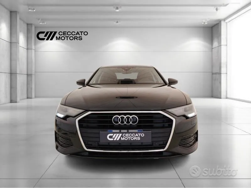 Audi A6 2022 photo 2