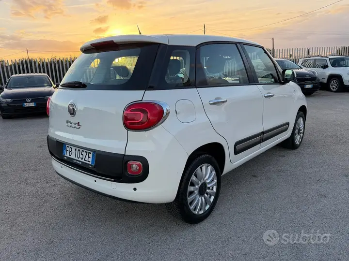 Fiat 500L 2015 photo 5