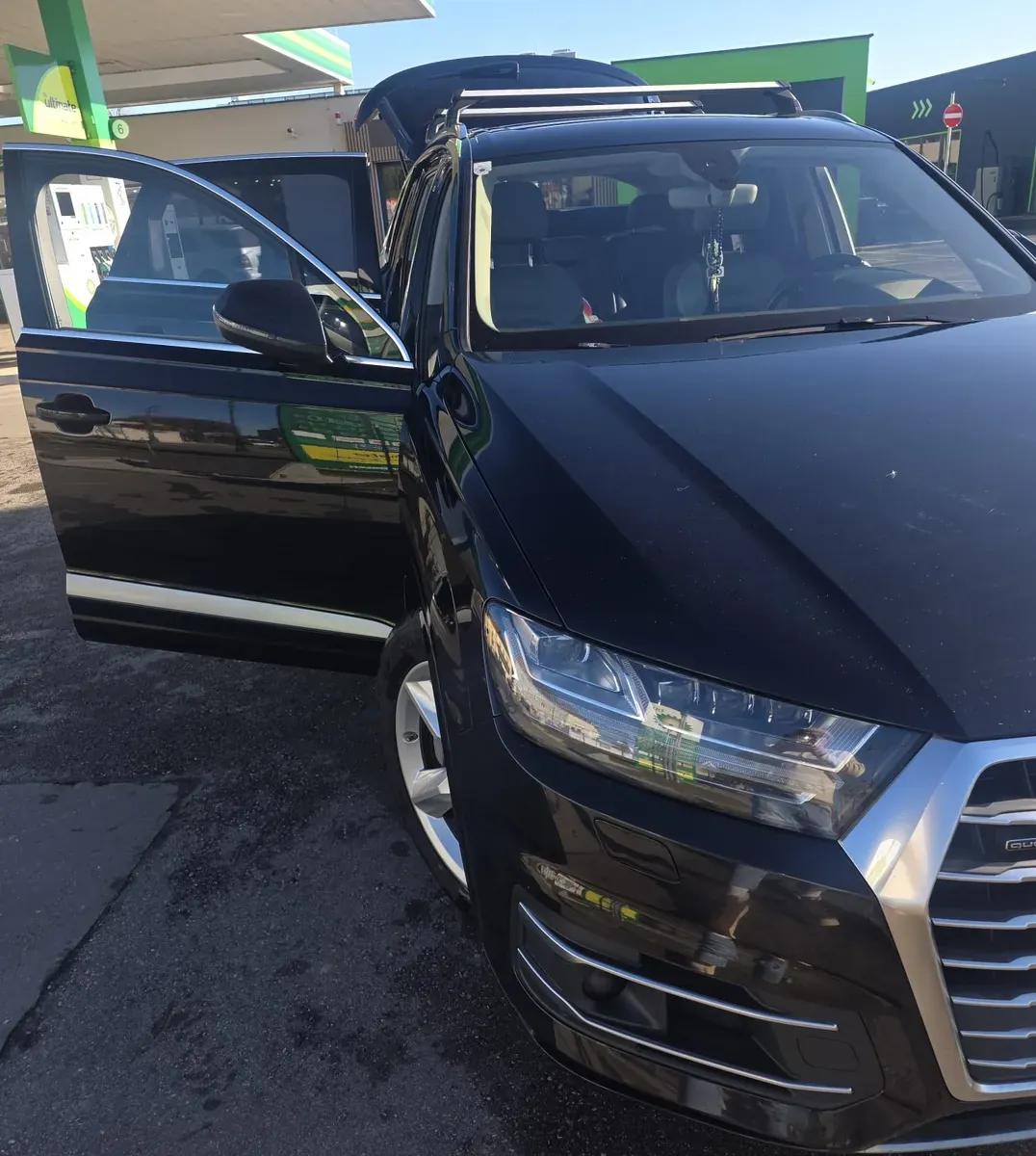 Audi Q7 2015 photo 2