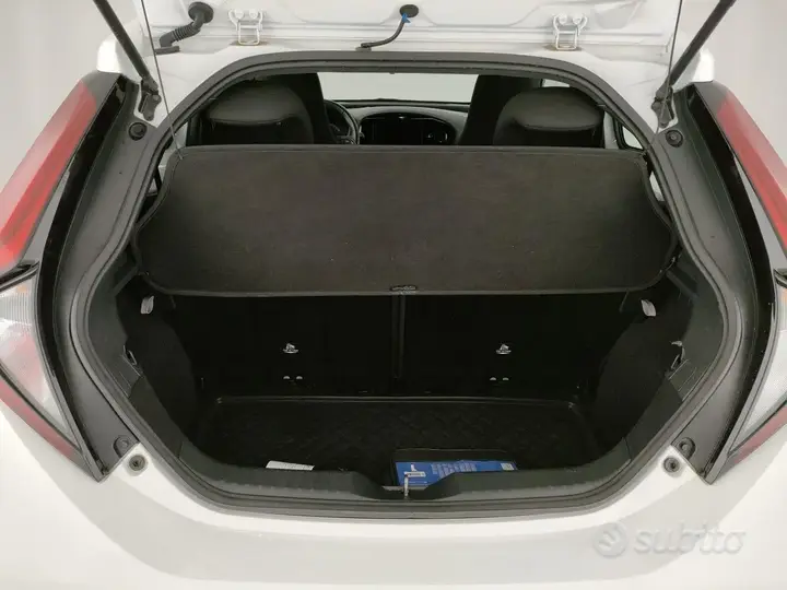 Toyota Aygo X 2025 photo 4
