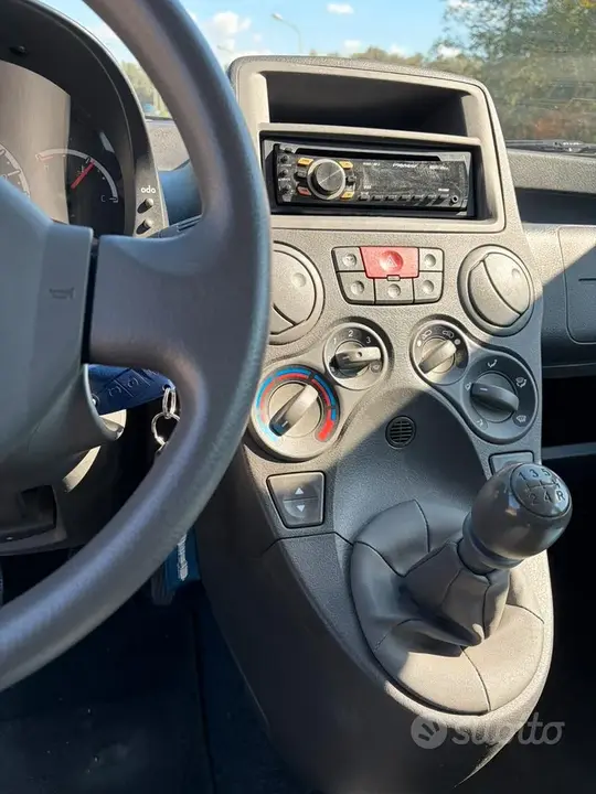 Fiat Panda 2012 photo 5