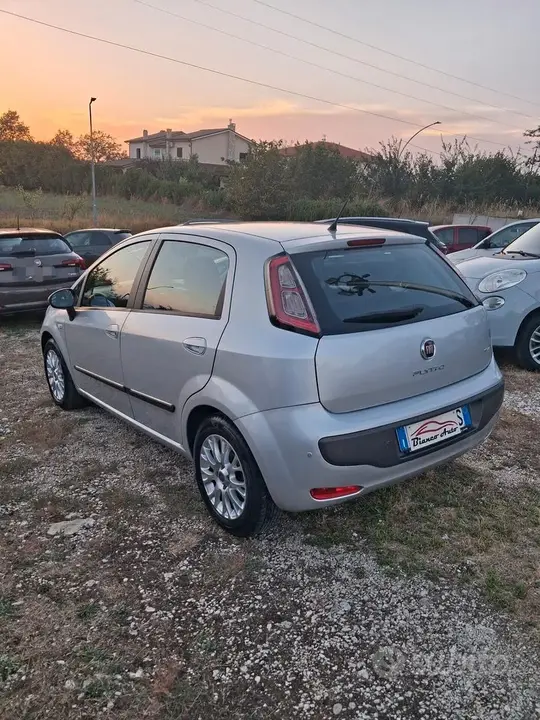 Fiat Punto Evo 2011 photo 3