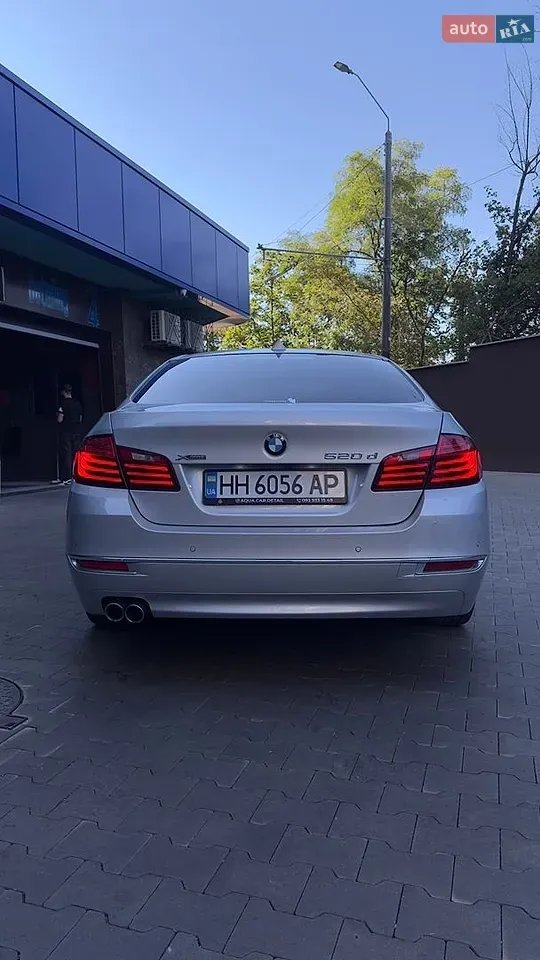 BMW 5 Series 2014 photo 5