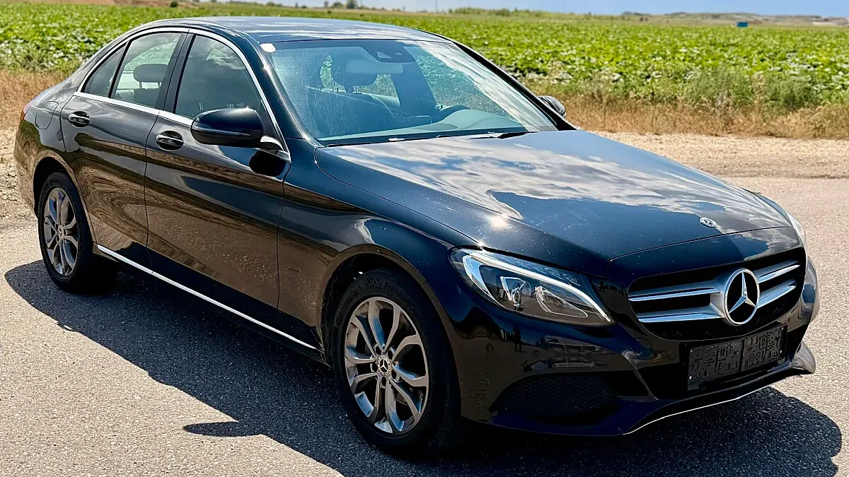 Mercedes-Benz C-Class 2017 photo 3