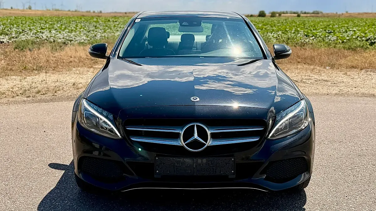 Mercedes-Benz C-Class 2017 photo 2