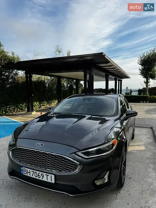 Ford Fusion 2018 photo 3