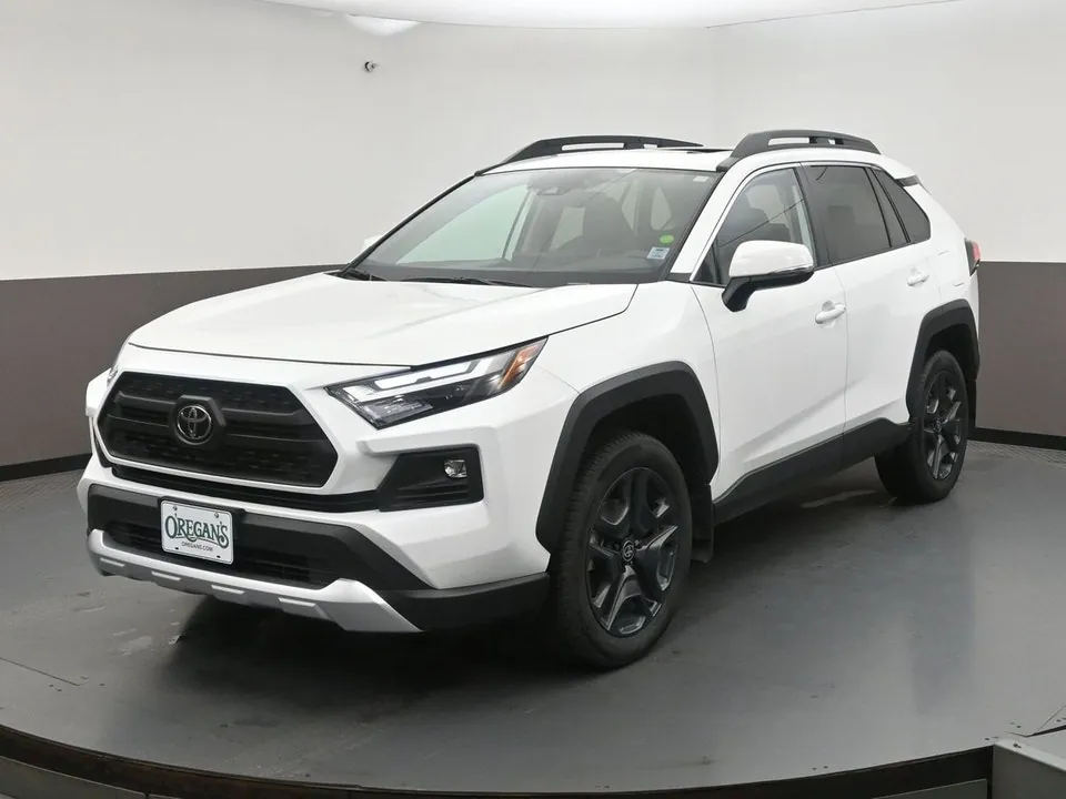 Toyota Rav4 2025 photo 3