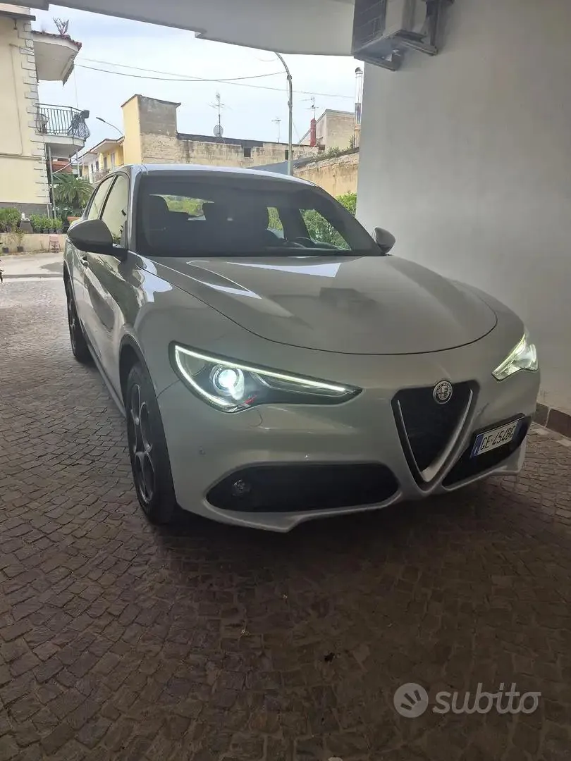 Alfa Romeo Stelvio 2021 photo 4