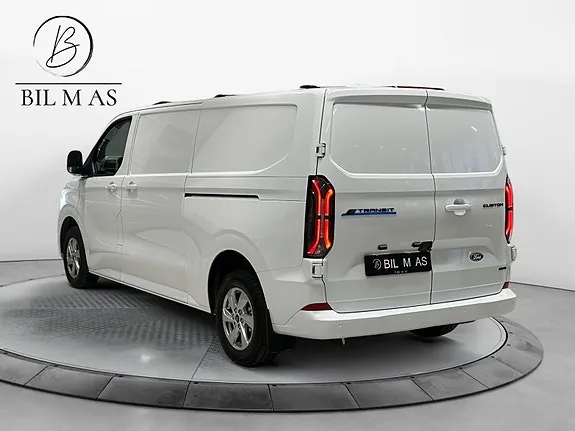 Ford Transit Custom 2026 photo 3