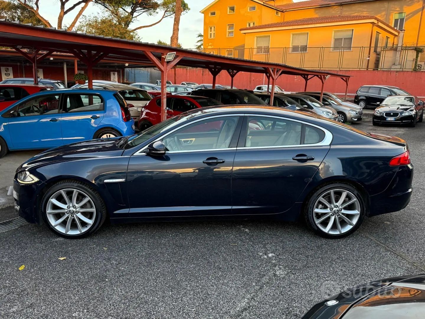 Jaguar Xf 2013 photo 4