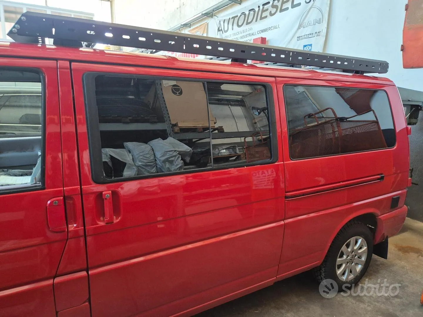 Volkswagen Transporter 1998 photo 2