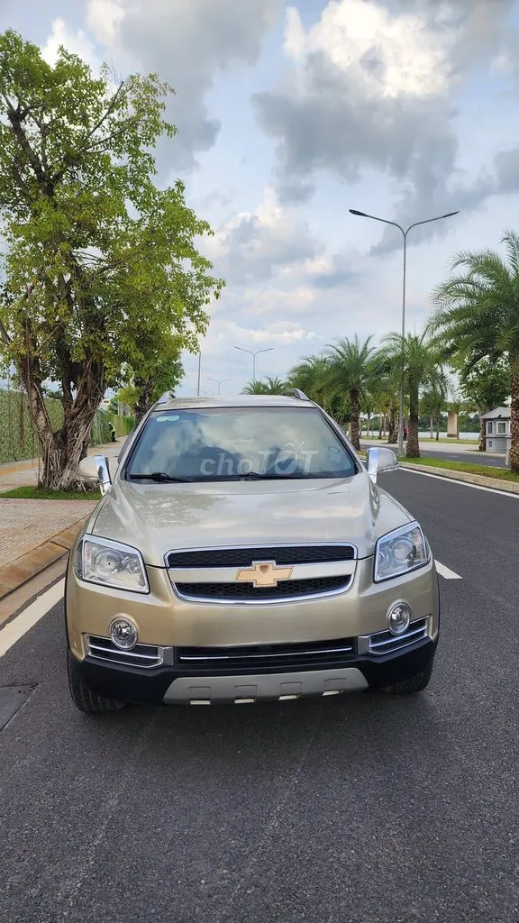 Chevrolet Captiva 2010 photo 2