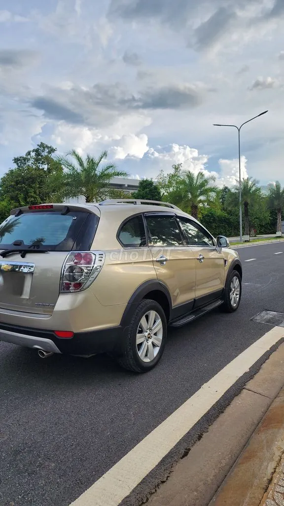 Chevrolet Captiva 2010 photo 4