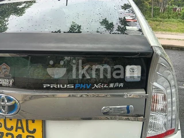 Toyota Prius Phv 2012 photo 5