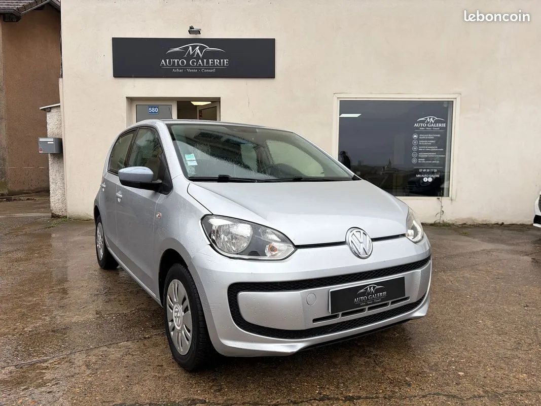 Volkswagen Up