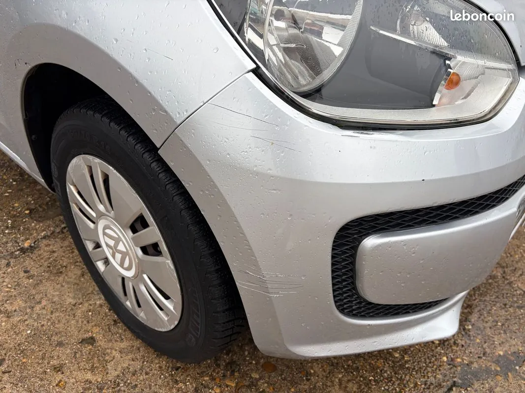 Volkswagen Up 2013 photo 5