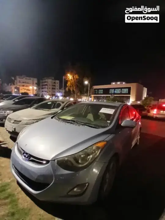 Hyundai Elantra 2012 photo 3