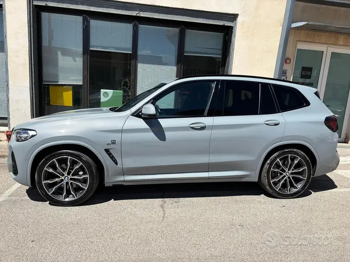 BMW X3 2022 photo 3