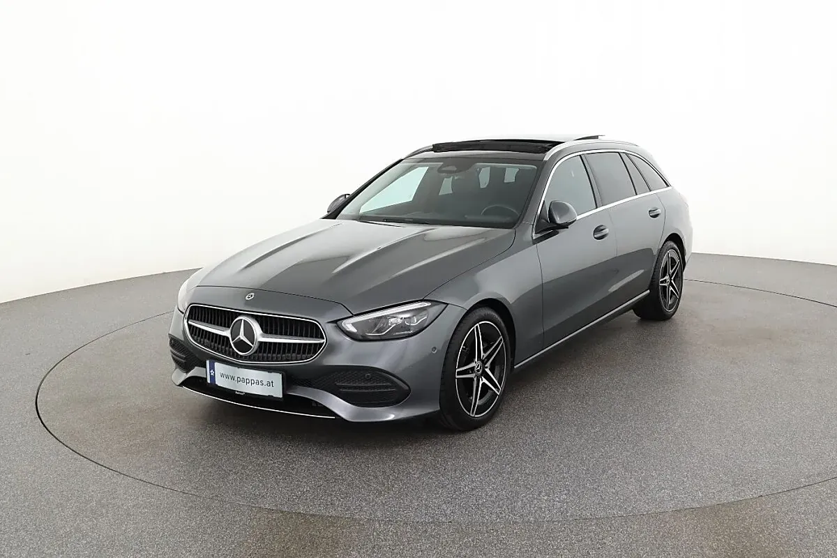 Mercedes-Benz C-Class 2022 photo 2
