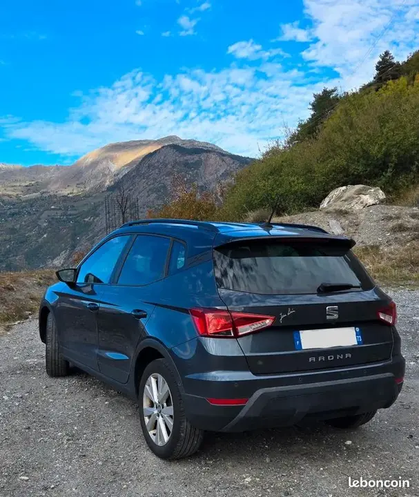 Seat Arona 2020 photo 2
