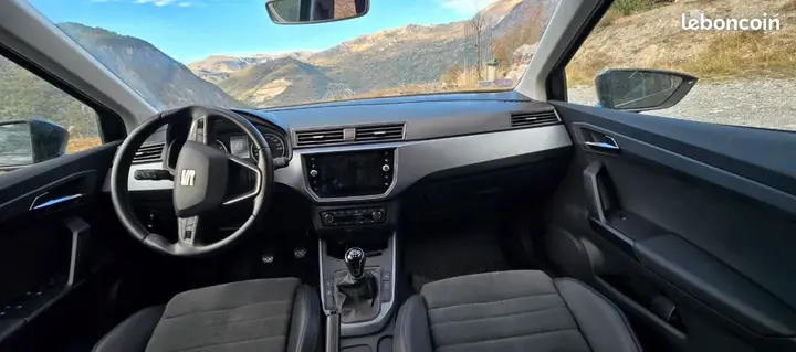 Seat Arona 2020 photo 3