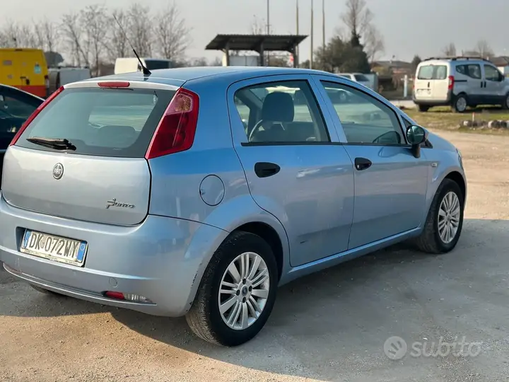 Fiat Grande Punto 2008 photo 5