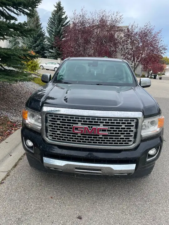 GMC Canyon 2019 photo 2