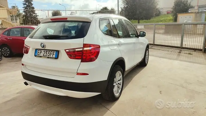 BMW X3 2012 photo 3
