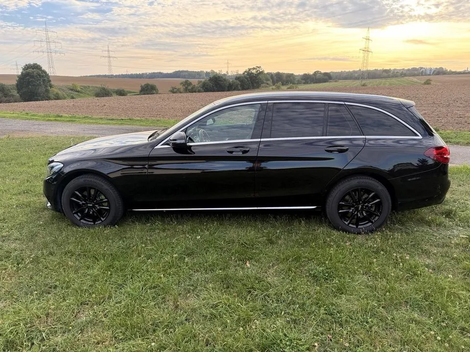 Mercedes-Benz C 220 D