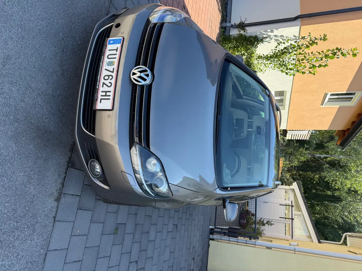 Volkswagen Golf 2010 photo 3