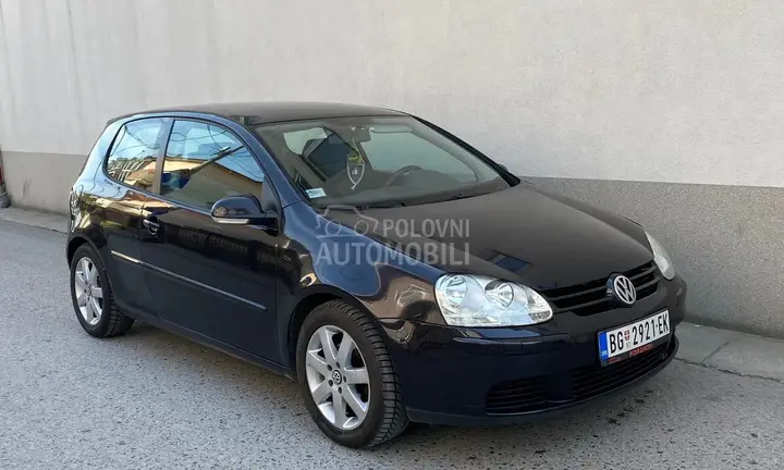 Volkswagen Golf 5 2004 photo 2