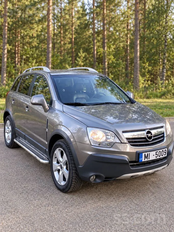Opel Antara 2008 photo 2