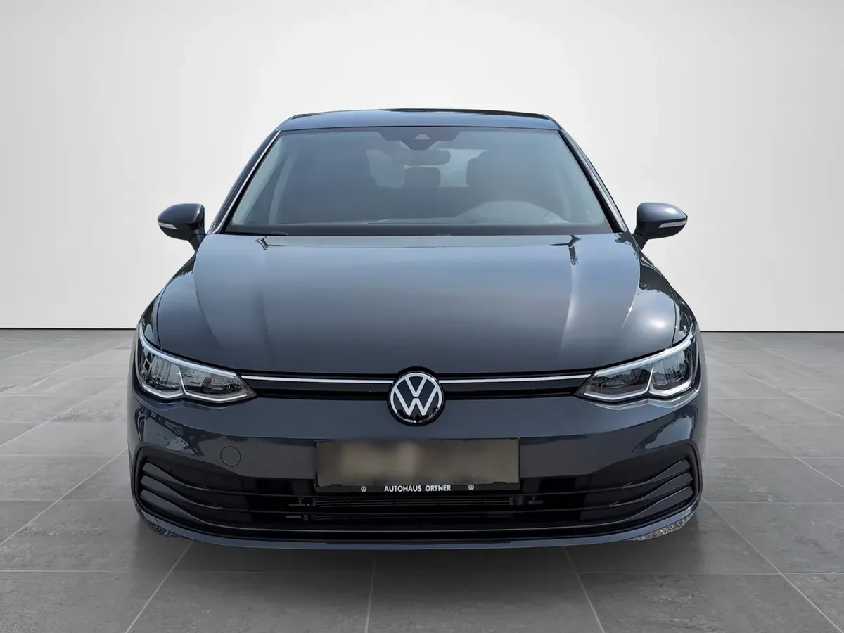Volkswagen Golf 2024 photo 2