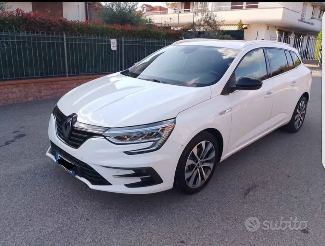 Renault Megane 2024 photo 4