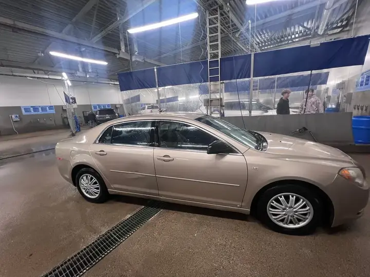 Chevrolet Malibu 2008 photo 3