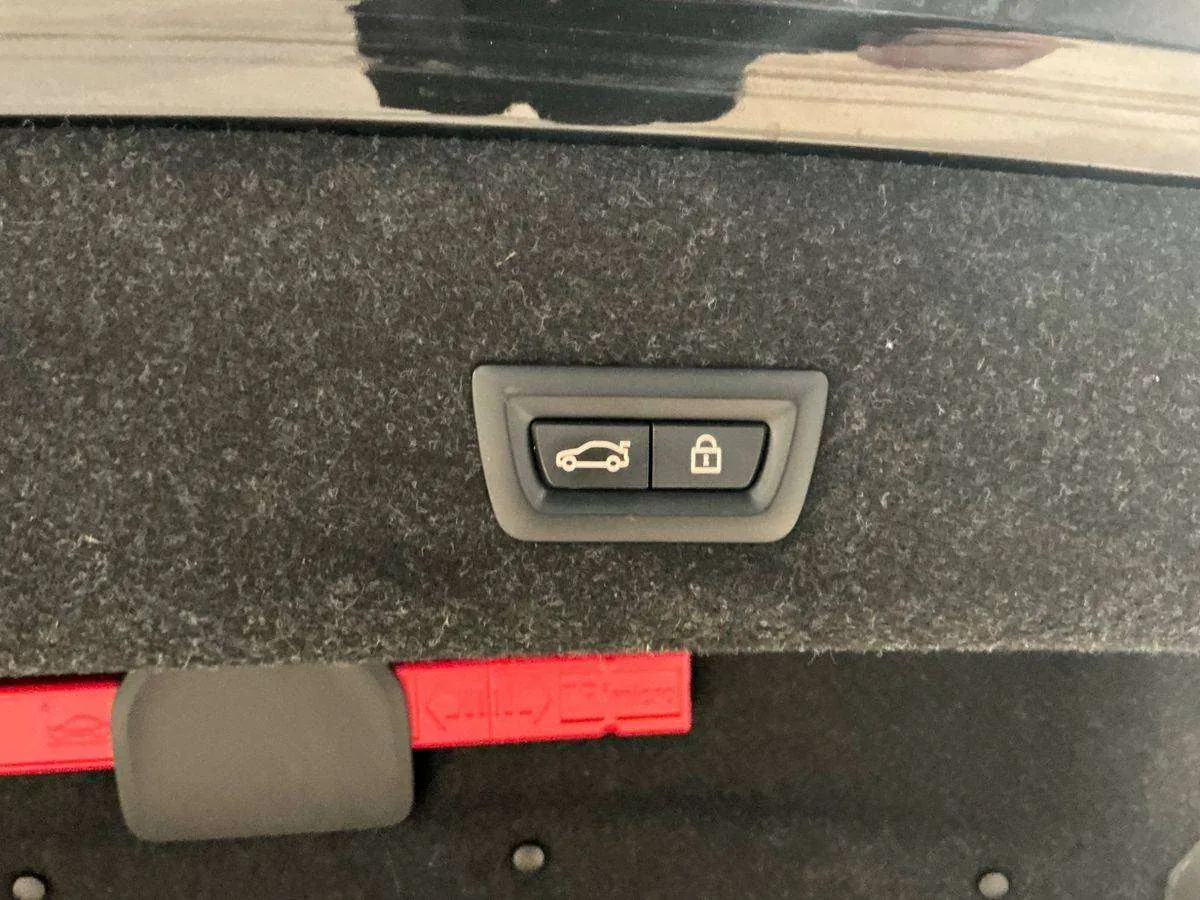 BMW 330I 2021 photo 3