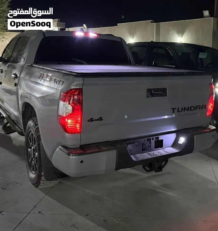 Toyota Tundra 2018 photo 3